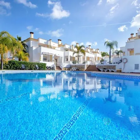 Rui's - Farmvillage - Free Wifi Lejlighed *